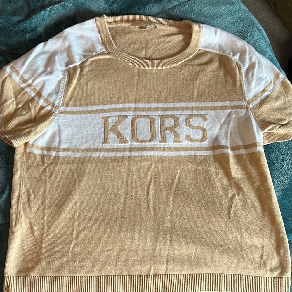 KORS Beige and White Short Sleeve Sweater